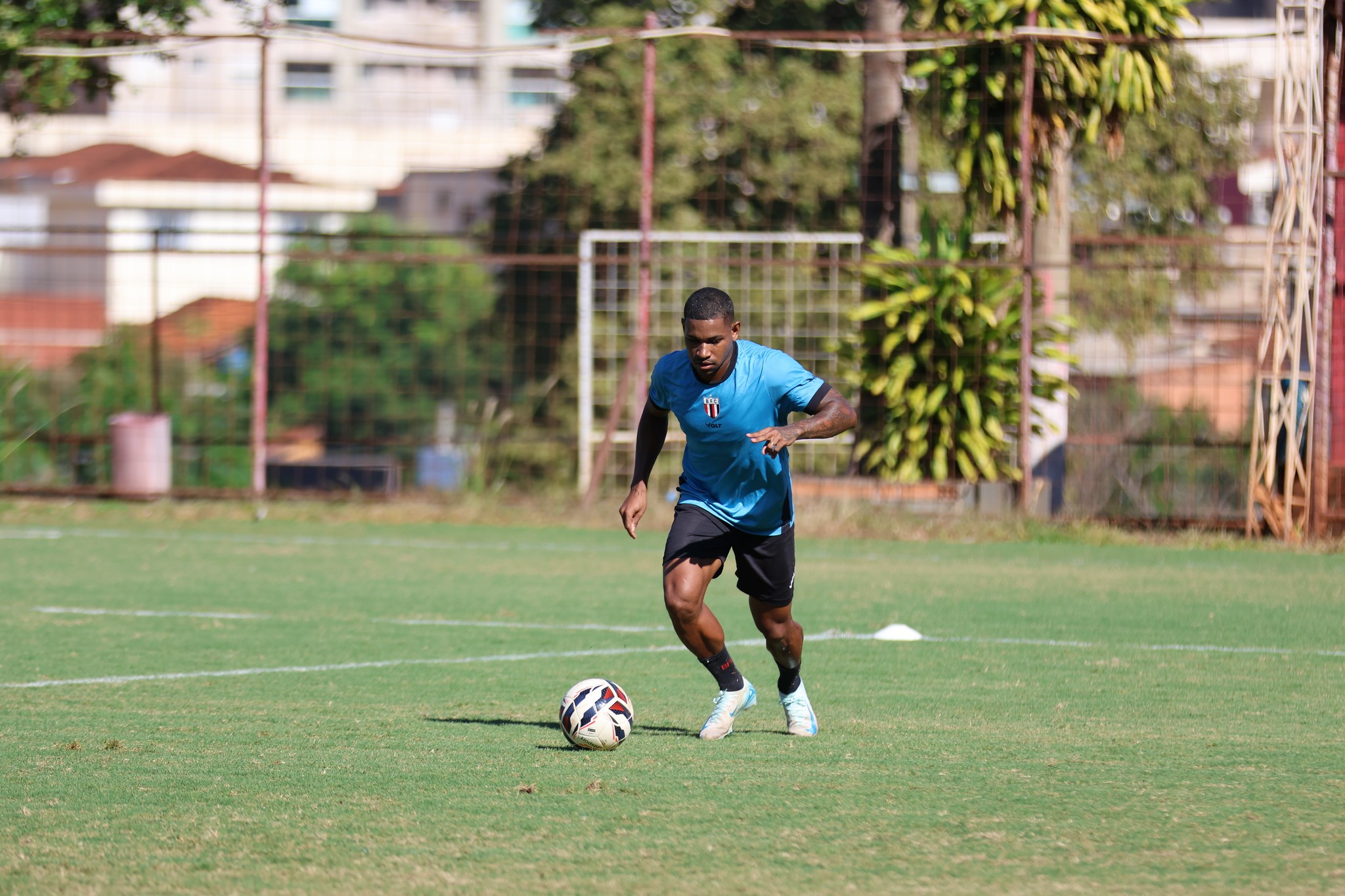 Jefferson Nem se recupera e deve reforçar Botafogo-SP em decisão contra rebaixamento