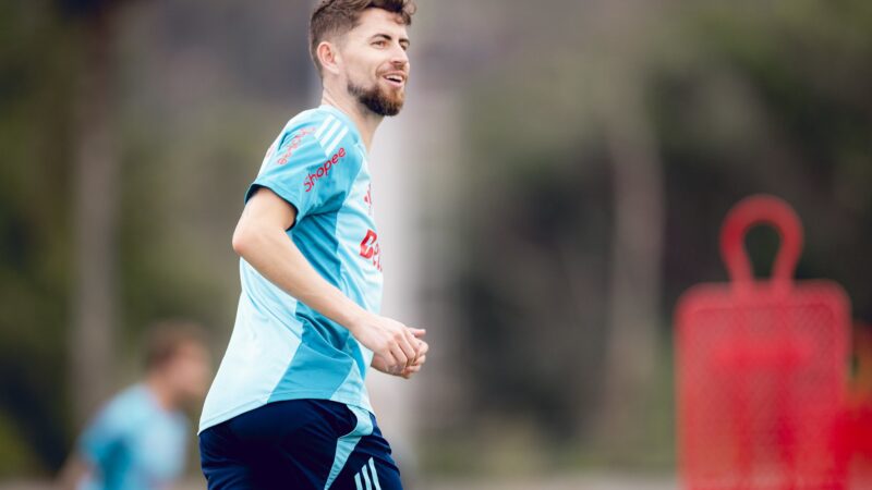 Flamengo tem Carrascal titular e dois cortados entre os convocados; veja a escalação