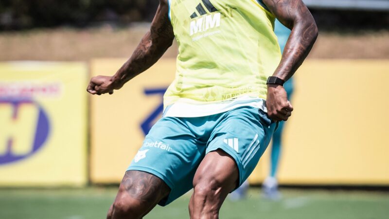 No Cruzeiro, Walace atinge melhor métrica física da carreira e tem permanência como prioridade