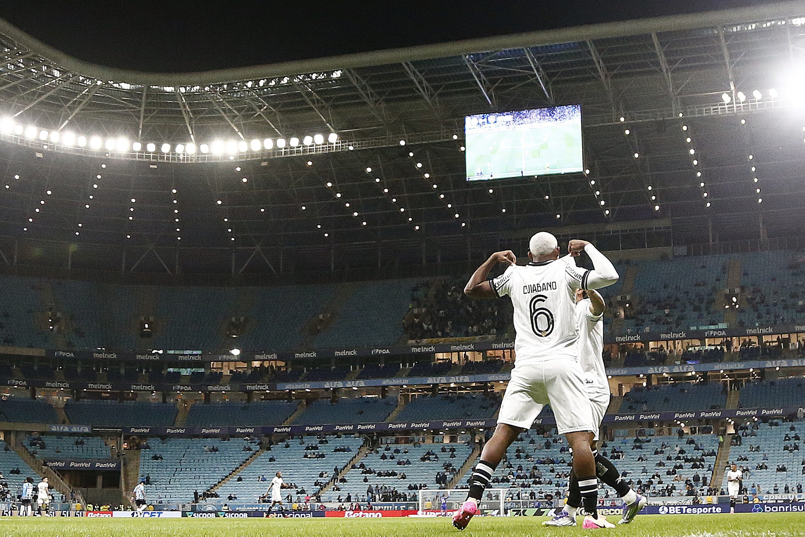 Carrasco contra o ex-clube, Cuiabano tenta repetir roteiro contra o Grêmio em novo reencontro