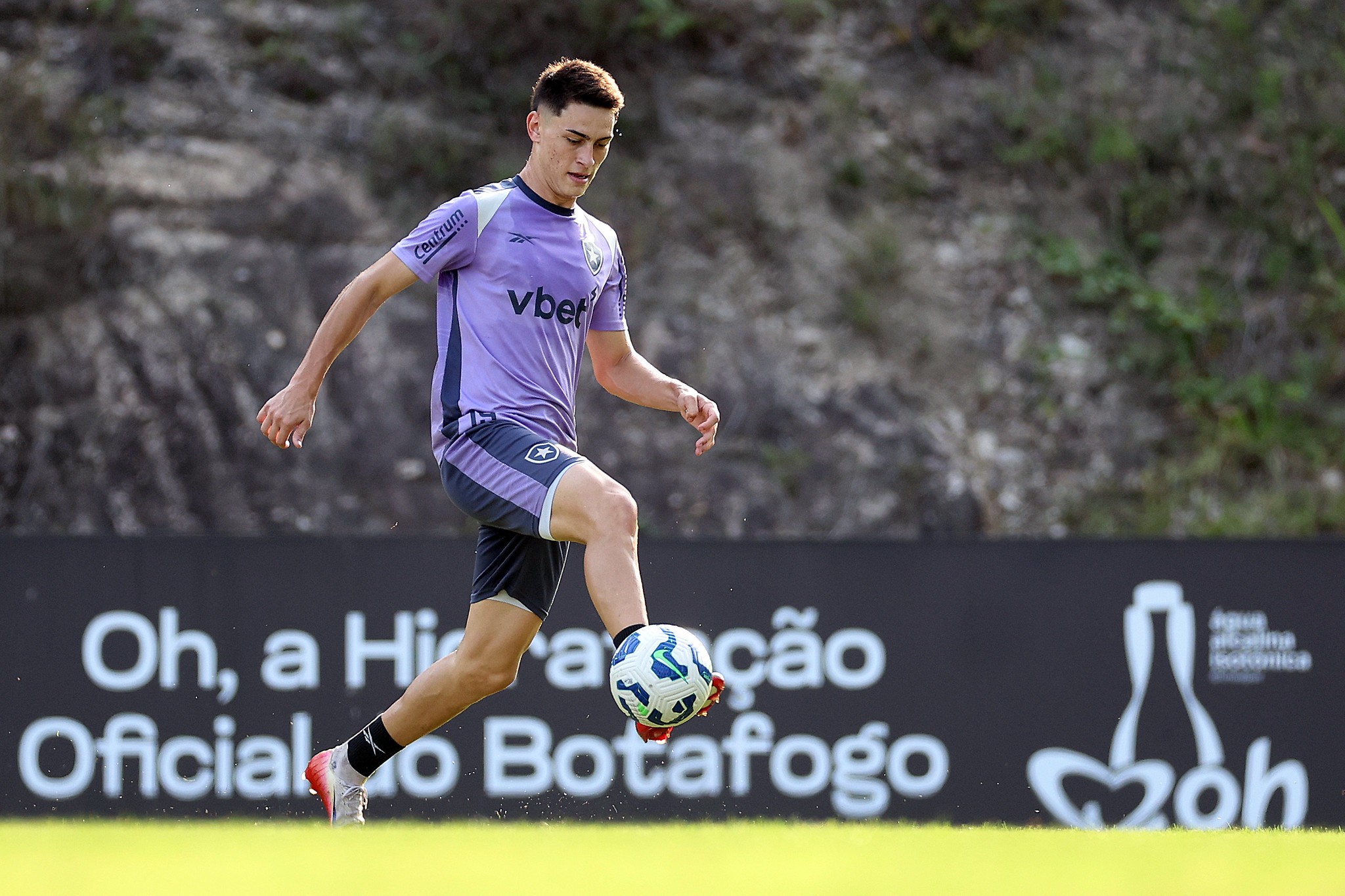 Além de Kadir: veja outros jogadores da base do Botafogo observados por Davide Ancelotti