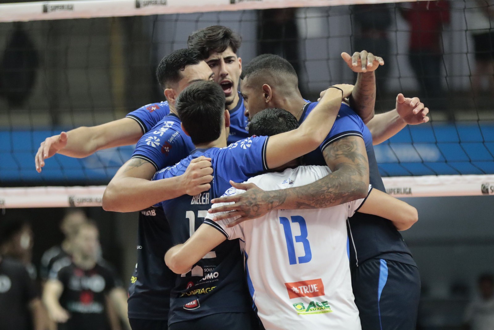 Suzano visita o Joinville em busca de recuperação na Superliga Masculina