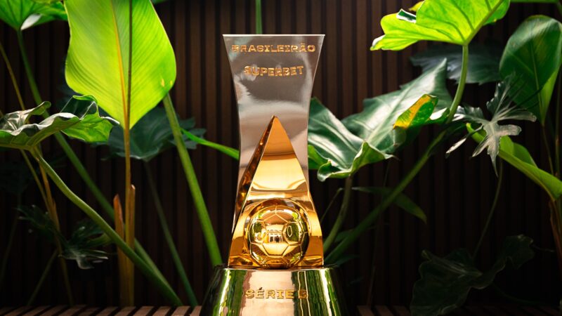 Com título aberto entre Athletico e Coritiba, CBF levará dois troféus para última rodada da Série B