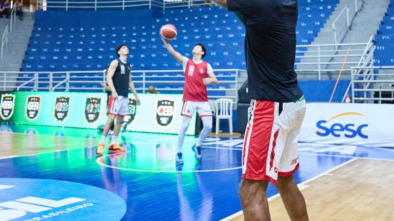 Desfalcado pela Seleção, Franca intensifica treinos e mira alcançar G-4 do NBB