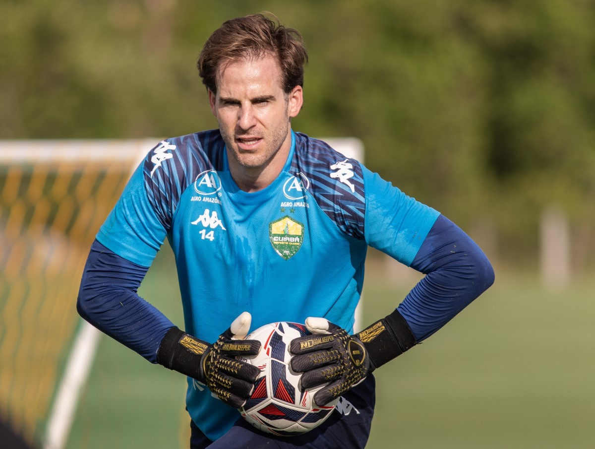 Pasinato retoma treinos no Cuiabá após mais de três meses afastado por lesão