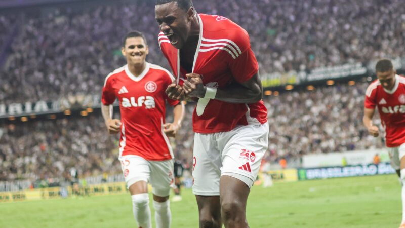 Análise: talismã, Ricardo Mathias traz alívio ao Inter ao sair de vilão a herói em sete minutos