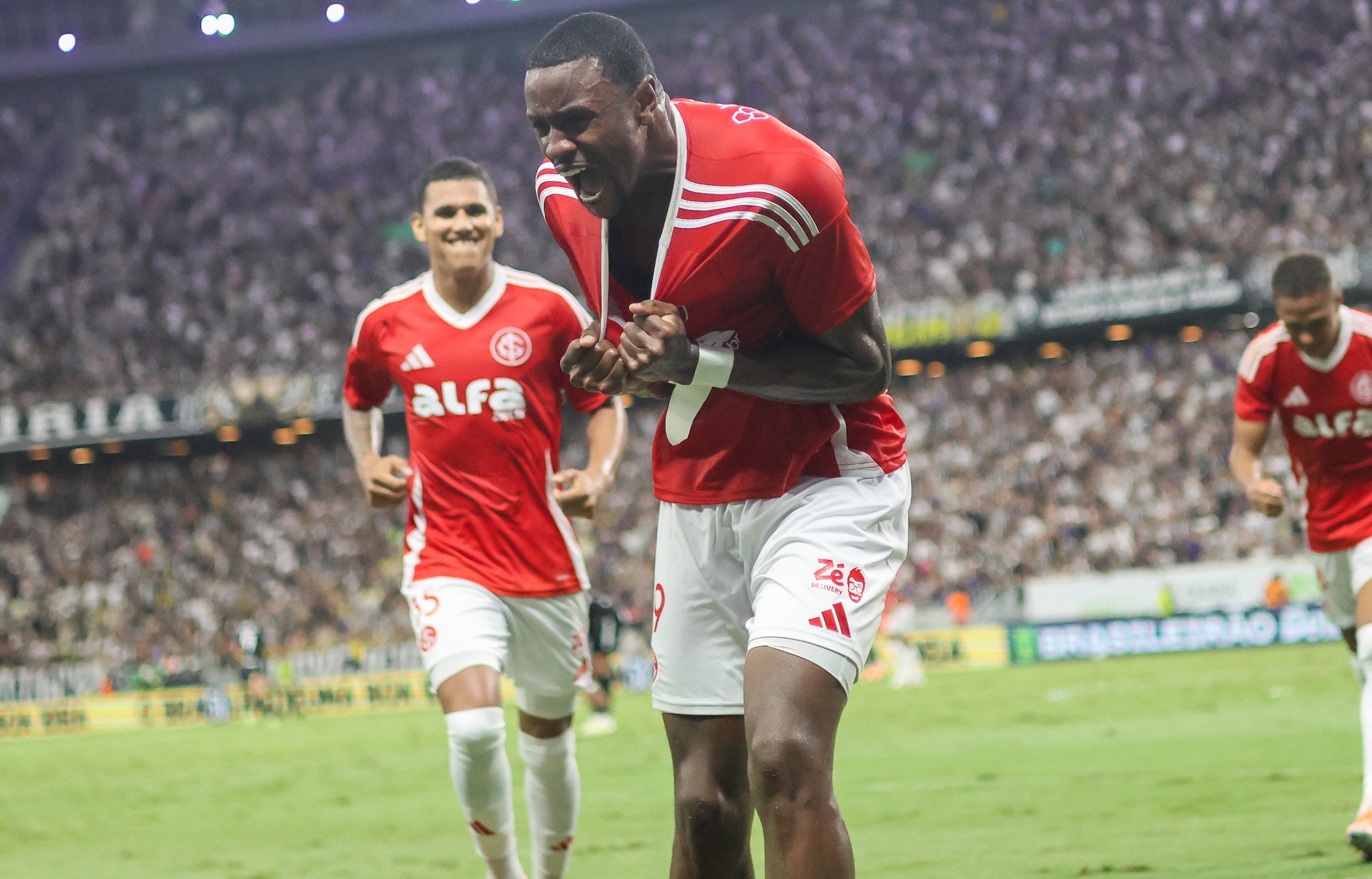 Análise: talismã, Ricardo Mathias traz alívio ao Inter ao sair de vilão a herói em sete minutos