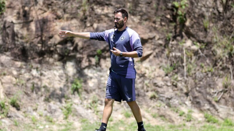 Escalação do Botafogo: Joaquín Correa treina e deve voltar contra o Grêmio