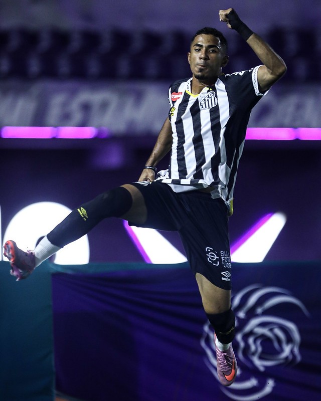 Santos empata com Alacranes de Durango em torneio amistoso no México