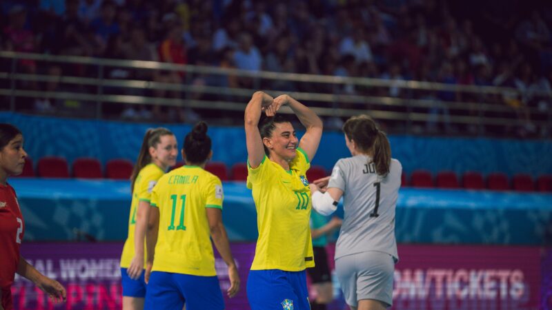 Lenda da seleção marca primeiro na Copa do Mundo em passeio contra o Panamá