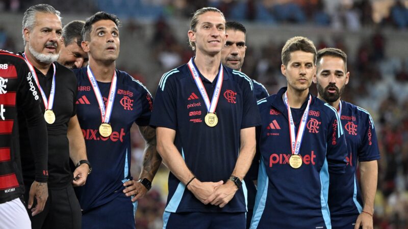 Sucesso de Filipe Luís pressiona Flamengo por renovação; entenda como está a estagnada negociação