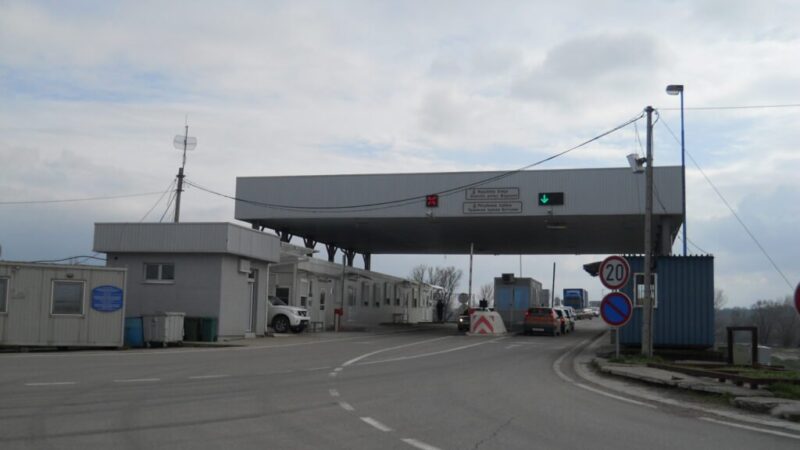 Migrantes chineses impulsionam nova onda na rota dos Balcãs rumo à União Europeia