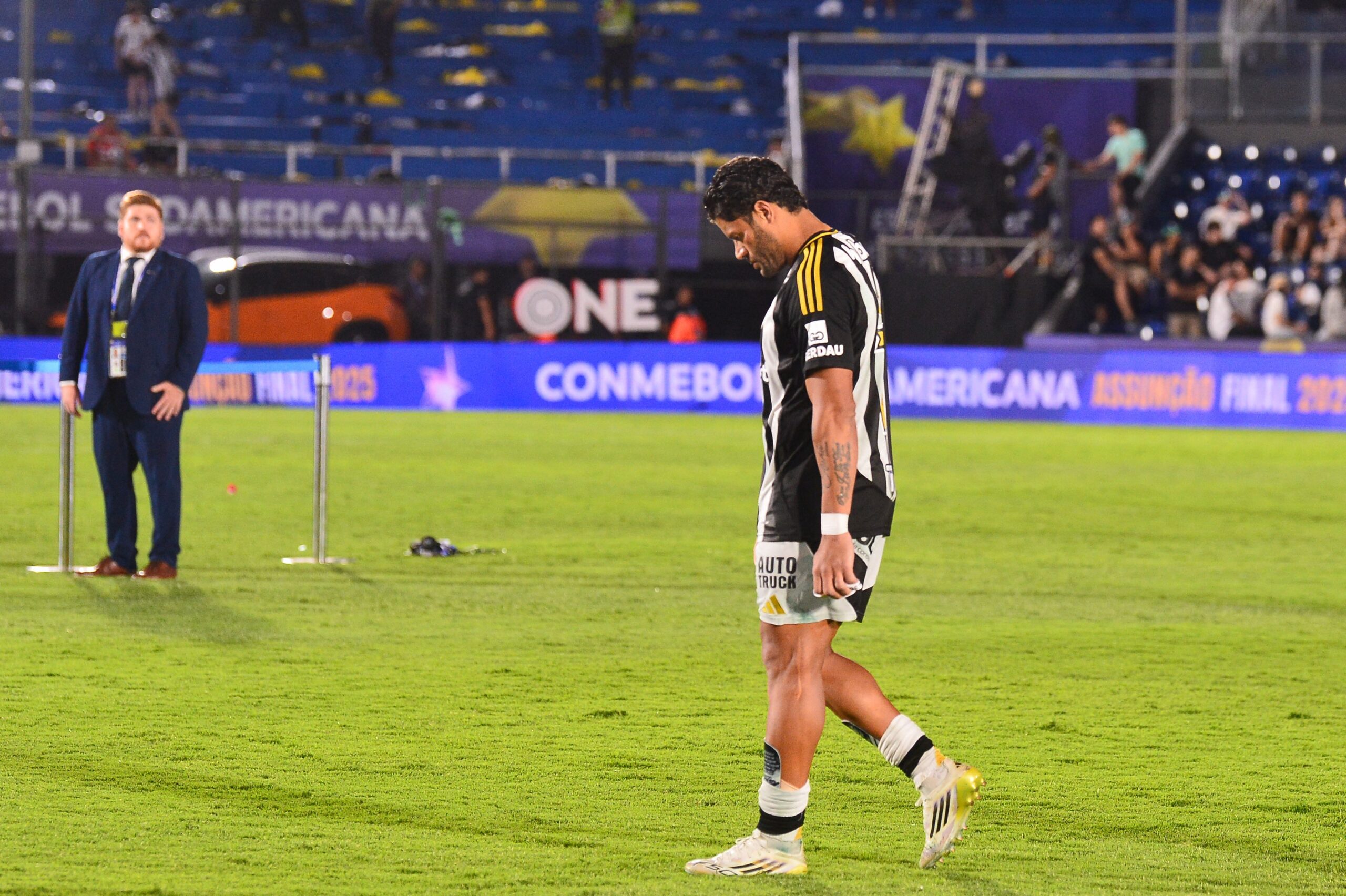 Vice com o Atlético-MG, Hulk chega ao nono pênalti perdido em jogos eliminatórios