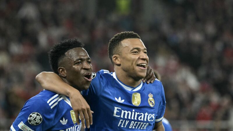 Prestígio de Mbappé vira escudo para Xabi Alonso no Real: “Temos que proteger o treinador”