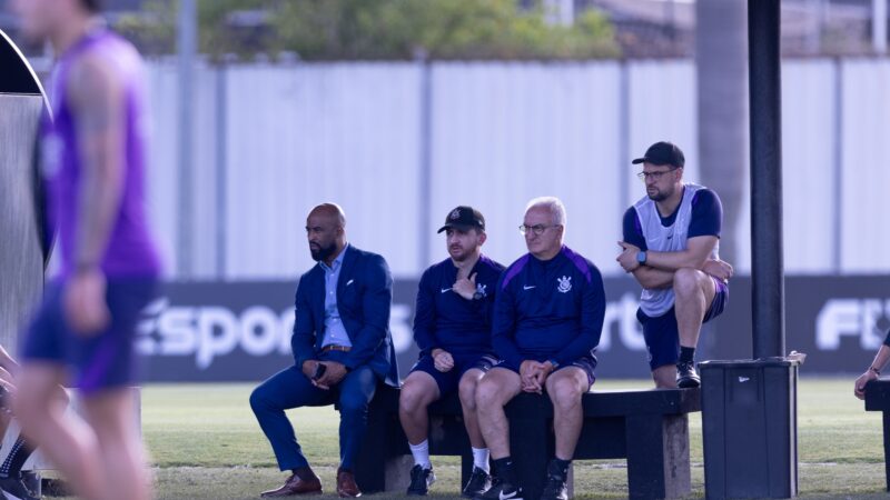 Sem objetivos no Brasileirão, Corinthians cumpre tabela em preparação para Copa do Brasil