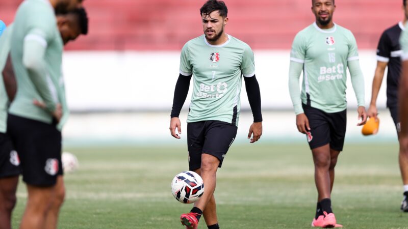 Santa Cruz confirma empréstimo do meia João Pedro ao Brusque