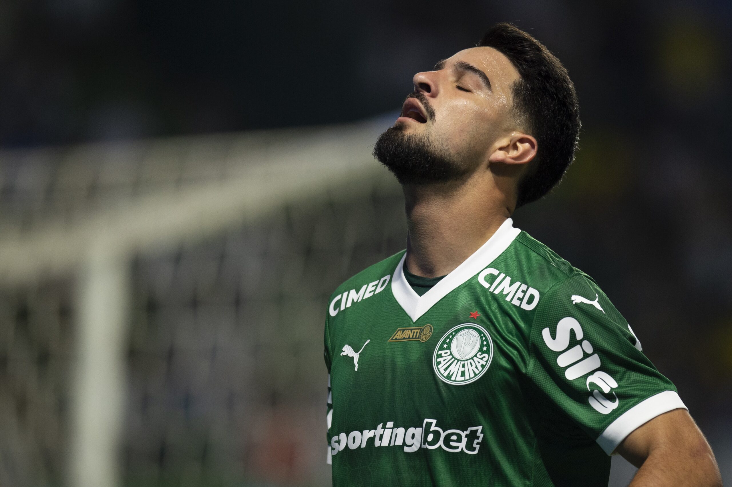 Flaco López parou de pontuar no Cartola? Veja números recentes e compare com Vitor Roque