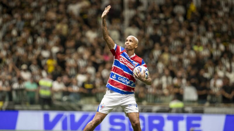 Atlético-MG revê Deyverson após hat-trick e fim de dívida milionária por compra de atacante