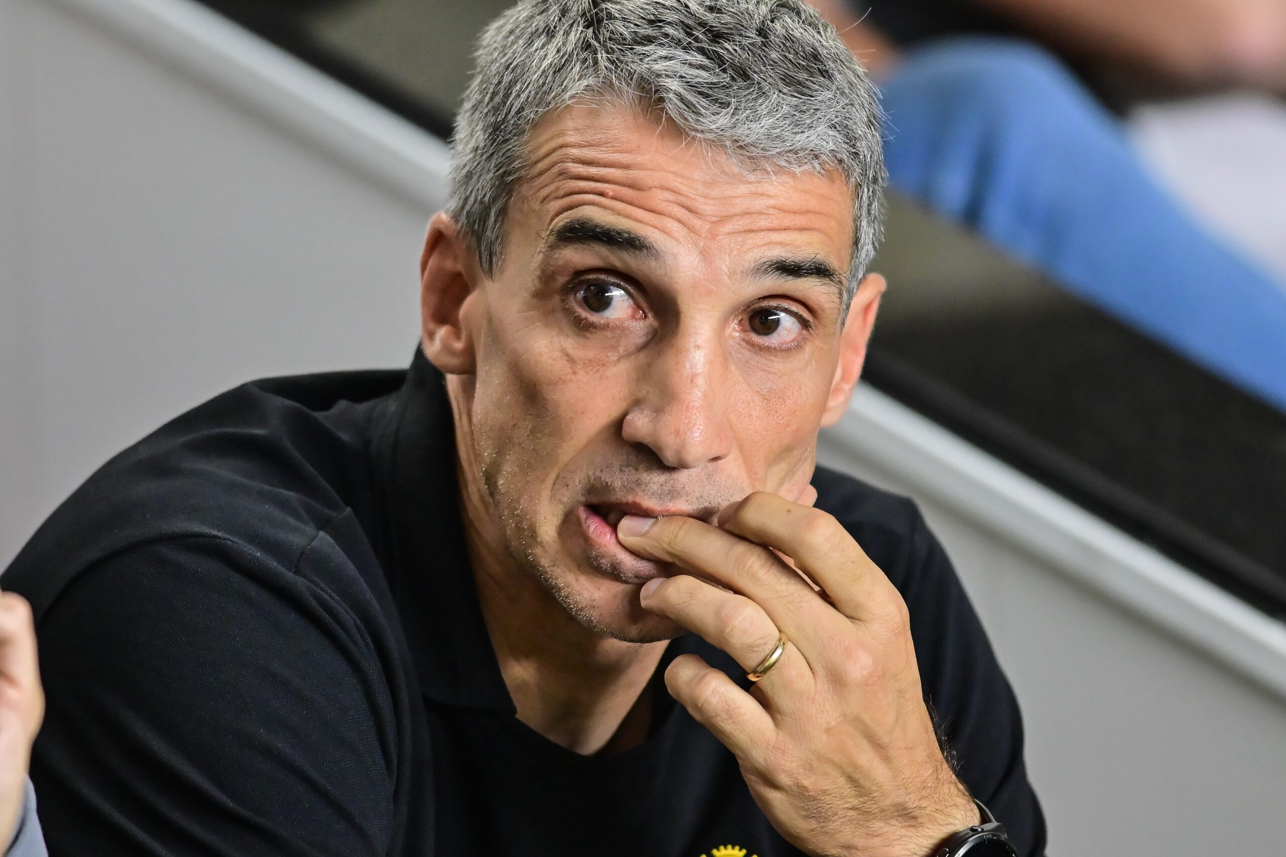 Vojvoda evita comentar atuação de Neymar e mostra preocupação com o Santos: “Terão que responder”