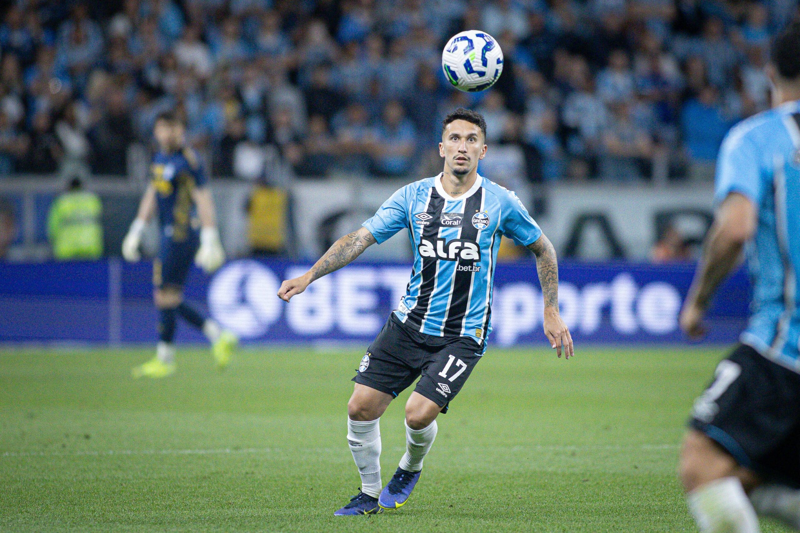 Dodi tem noite de Arthur na vitória do Grêmio contra o Vasco; entenda