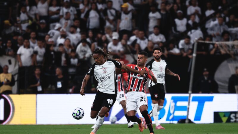 Alisson recebe o terceiro amarelo e desfalca o São Paulo contra o Juventude