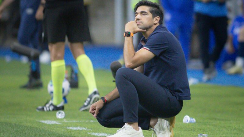 Abel diz que “muita coisa mudou” após São Paulo x Palmeiras: “Será que árbitros ficaram com medo?”