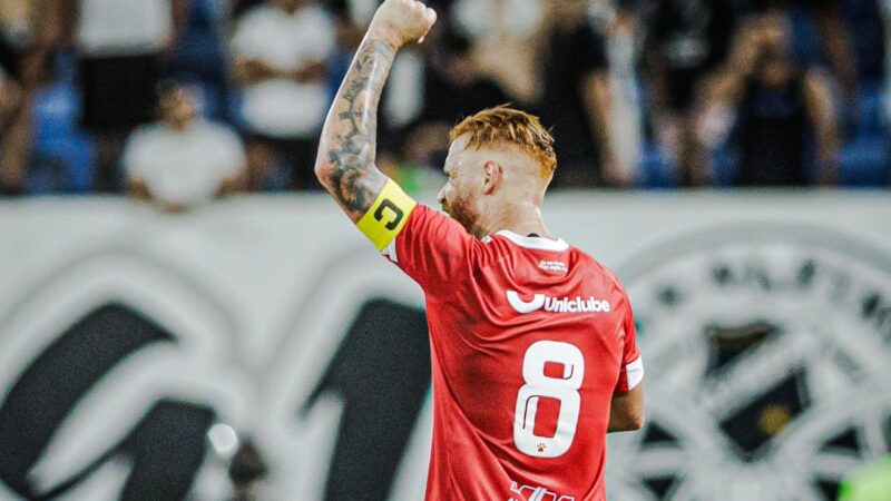 Souza renova com o América-RN para a temporada 2026