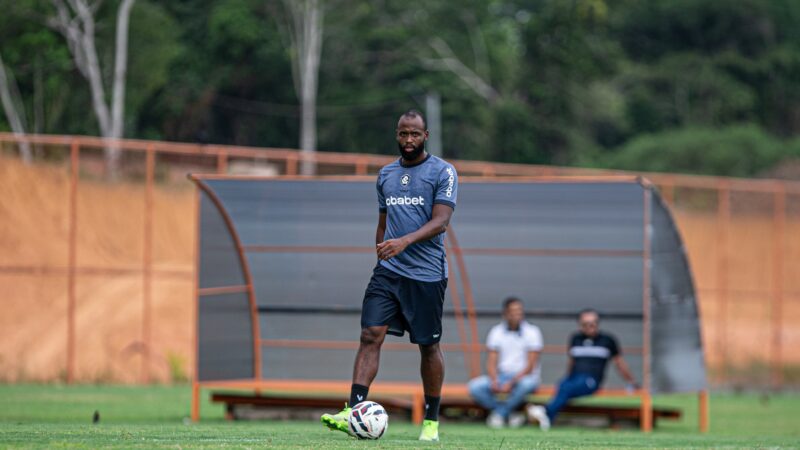 Alvo de ato racista, Reynaldo repudia o ocorrido: “Até quando a gente vai ser discriminado?”
