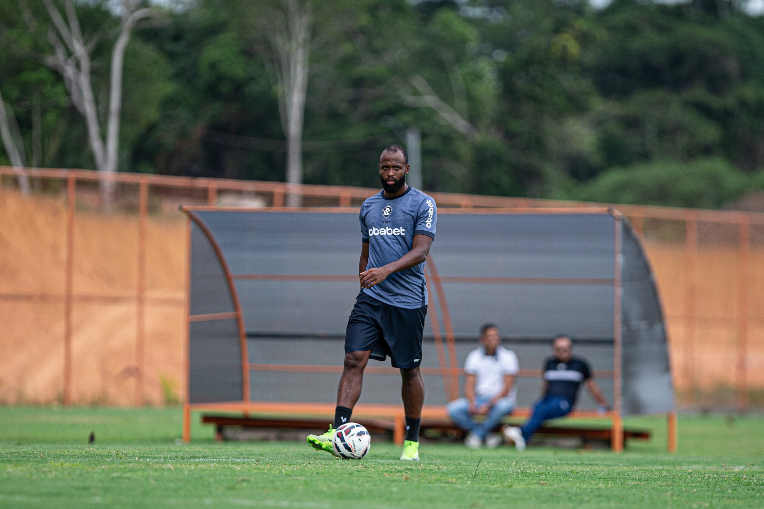 Alvo de ato racista, Reynaldo repudia o ocorrido: “Até quando a gente vai ser discriminado?”