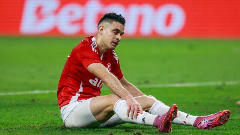 Análise: Inter erra de música ao campo, Borré e Ramón Díaz falham e risco de rebaixamento segue