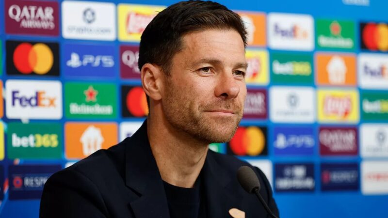 Xabi Alonso rebate pressão sobre cargo no Real Madrid: “Não sou o primeiro a sofrer com isso”