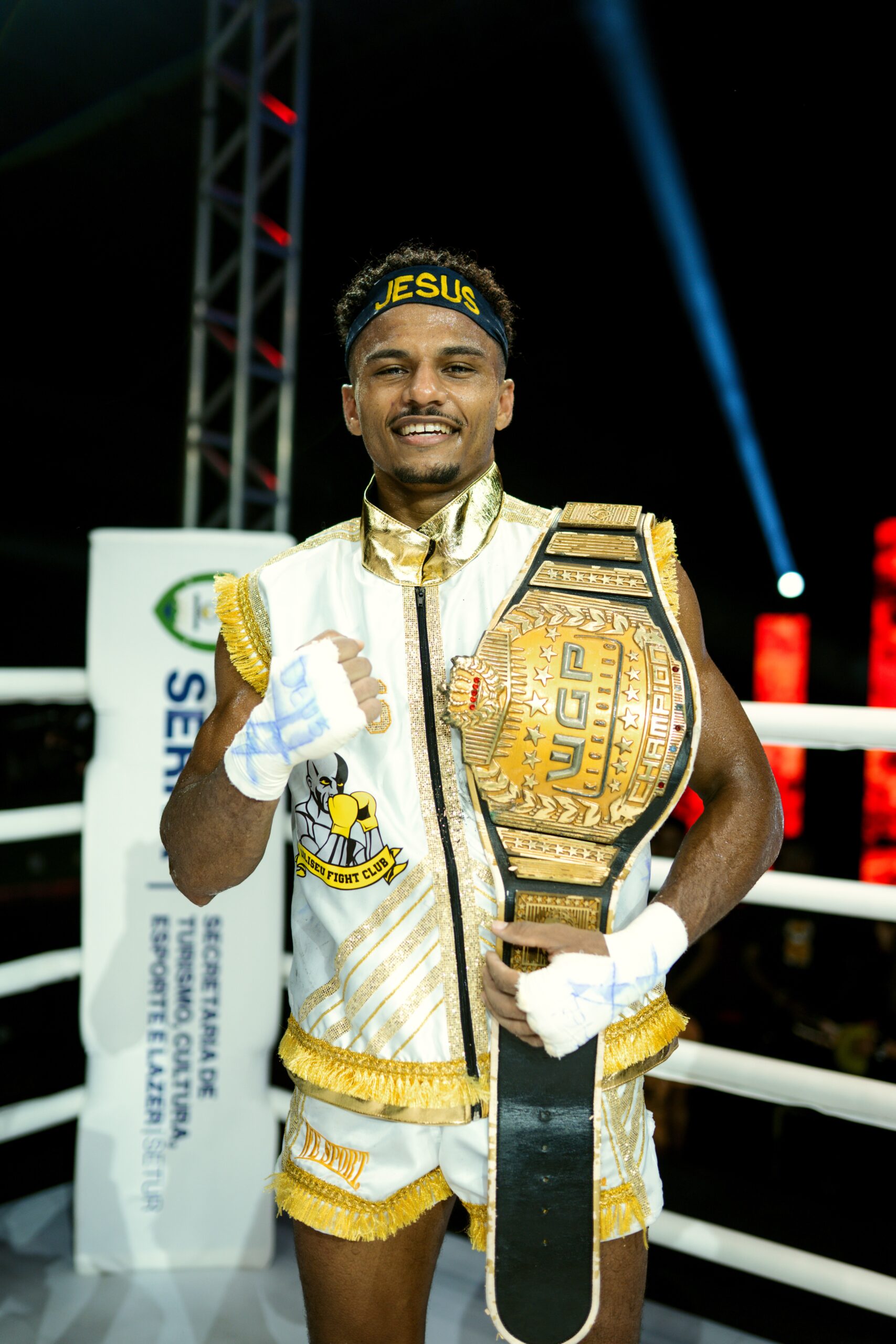 WGP 83: em casa, capixaba Denis Jr leva título ao vencer Tomas Chacal