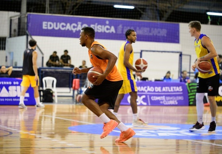 Fortaleza x Franca no NBB: onde assistir ao vivo e horário