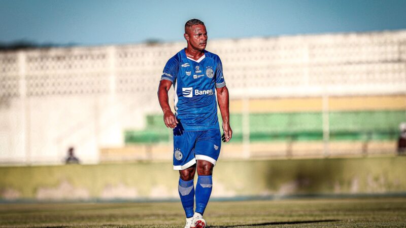 Hexacampeão sergipano, Everton Santos é anunciado como reforço do Atlético Gloriense para 2026