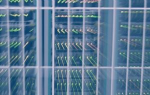 Brasil sem mapa dos datacenters: especialistas comentam cenário de expansão do colonialismo digital