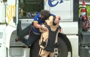 Reviravolta total no caso do caminhão que fechou o Rodoanel com bombas