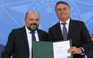 INSS: Ministro de Bolsonaro desviou R$ 2 bilhões em fraude contra aposentados, aponta PF