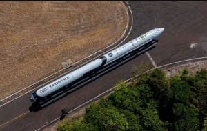 30 toneladas, 21 metros: Lançamento do primeiro foguete comercial do Brasil tem nova data