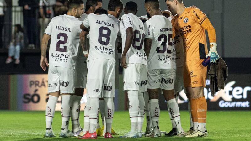 Diretor reconhece falhas da Ferroviária e admite queda de rendimento no fim da Série B