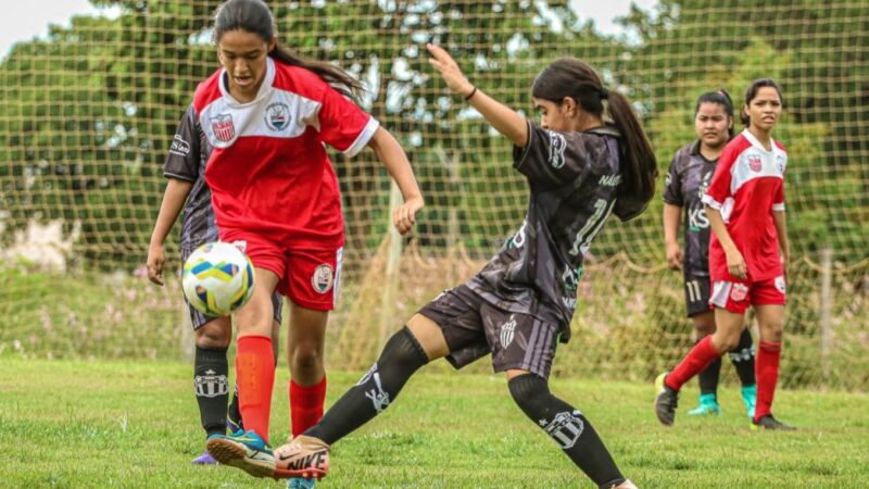 Festival de futebol feminino sub-17 reúne 12 clubes em Campo Grande