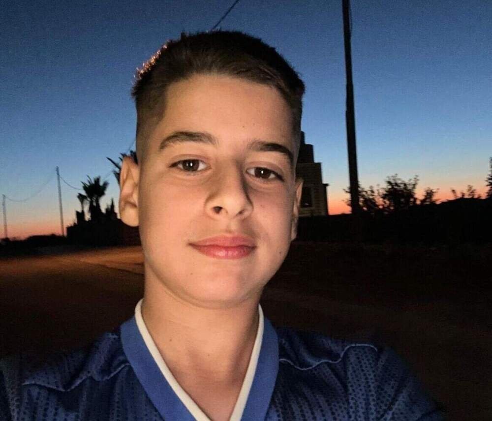 Israel liberta palestino-americano de 16 anos detido por 9 meses sem condenação