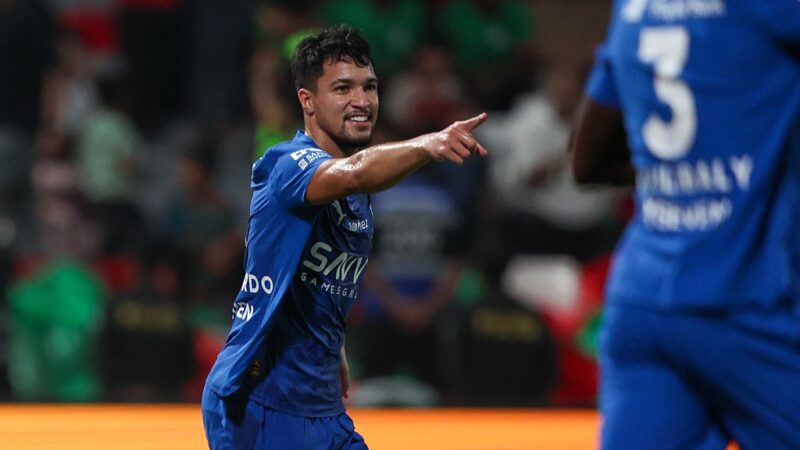 Marcos Leonardo marca duas vezes em jogo do Al-Hilal e ultrapassa 100 gols como profissional