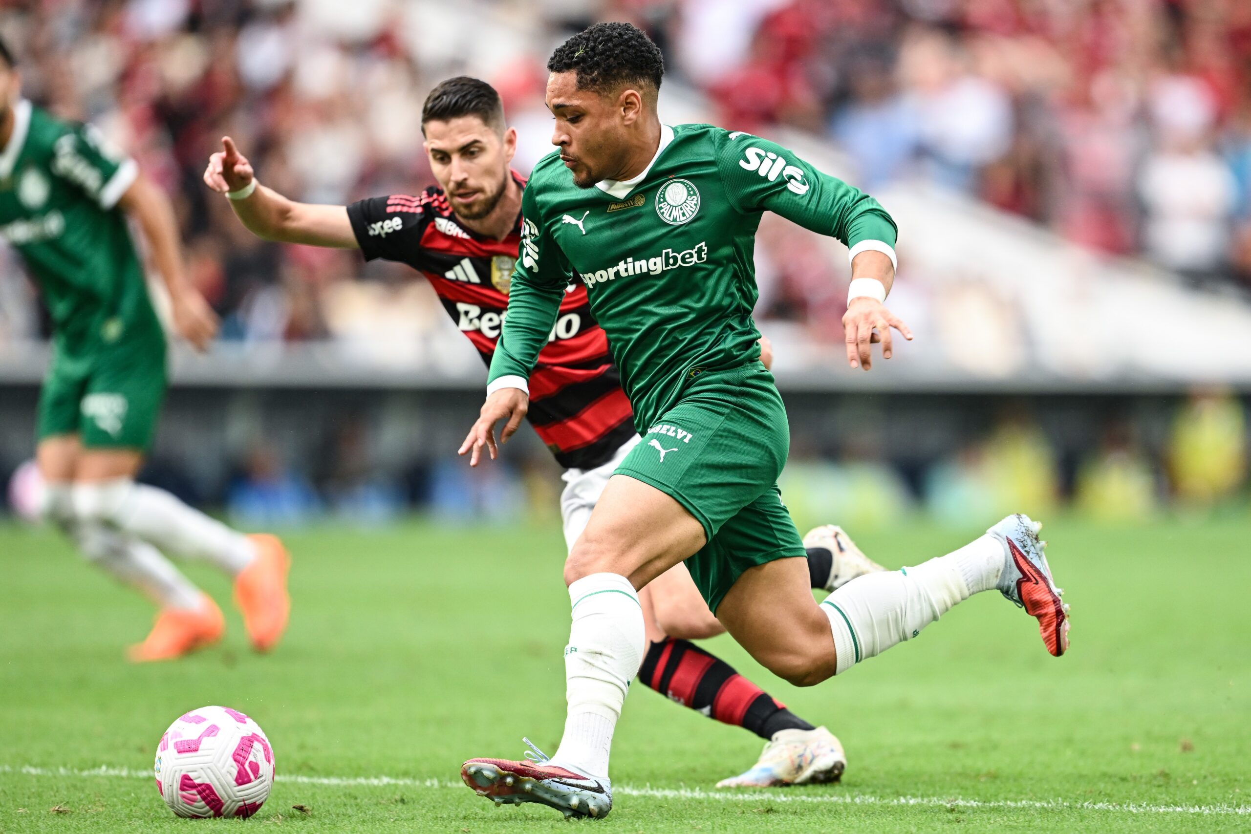 Esgotamento de Flamengo e Palmeiras ameaça sabotar a mais esperada final da Libertadores dos últimos tempos