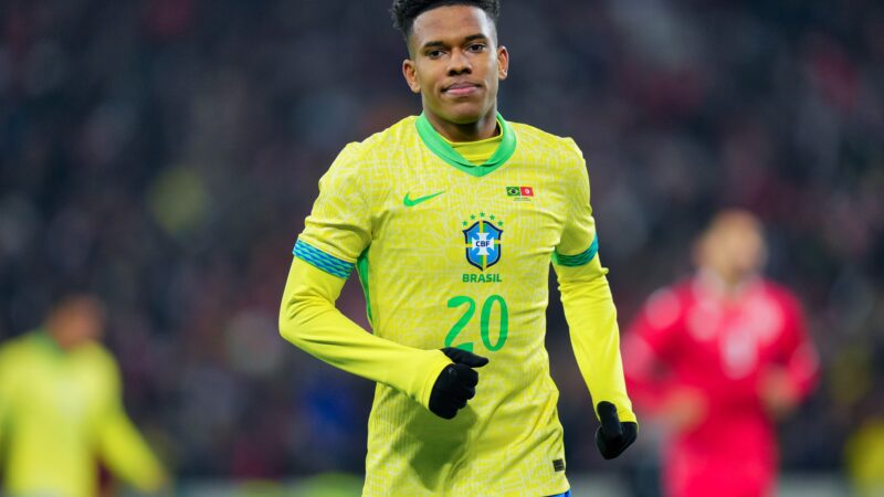 Seleção Brasileira jogou com esquema tático diferente do habitual na última DATA FIFA do ano