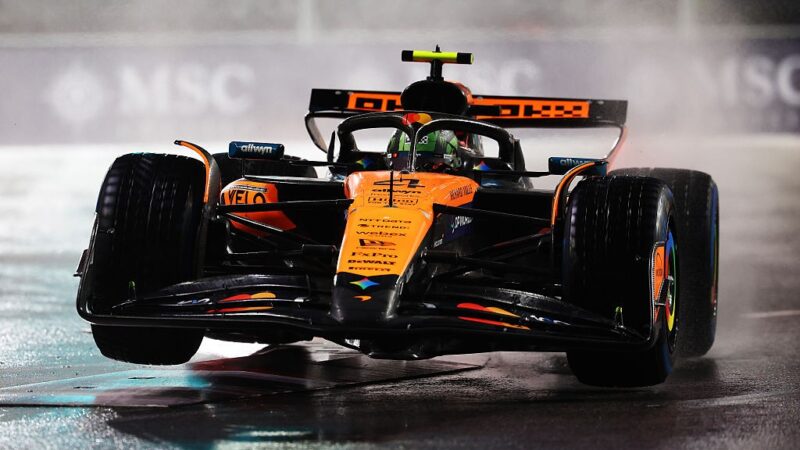 GP de Las Vegas: Norris leva pole sob pista molhada, e Bortoleto é 18º; veja grid