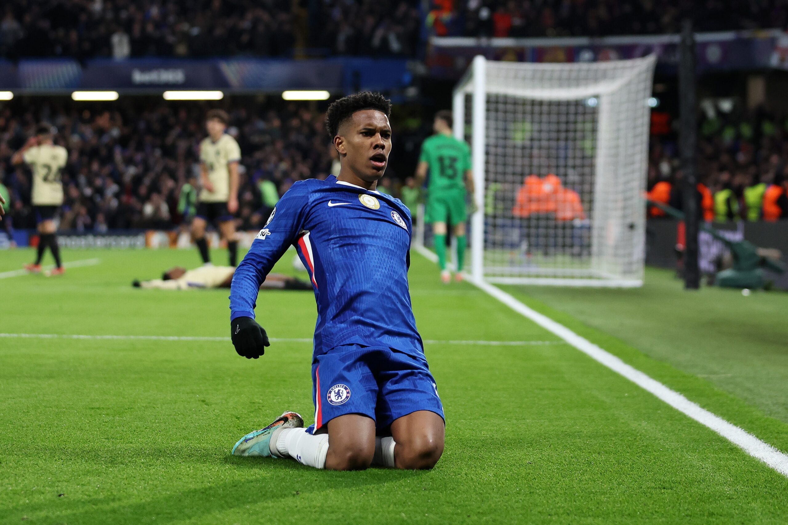 Estêvão celebra “noite perfeita” na Champions: “É um momento especial”