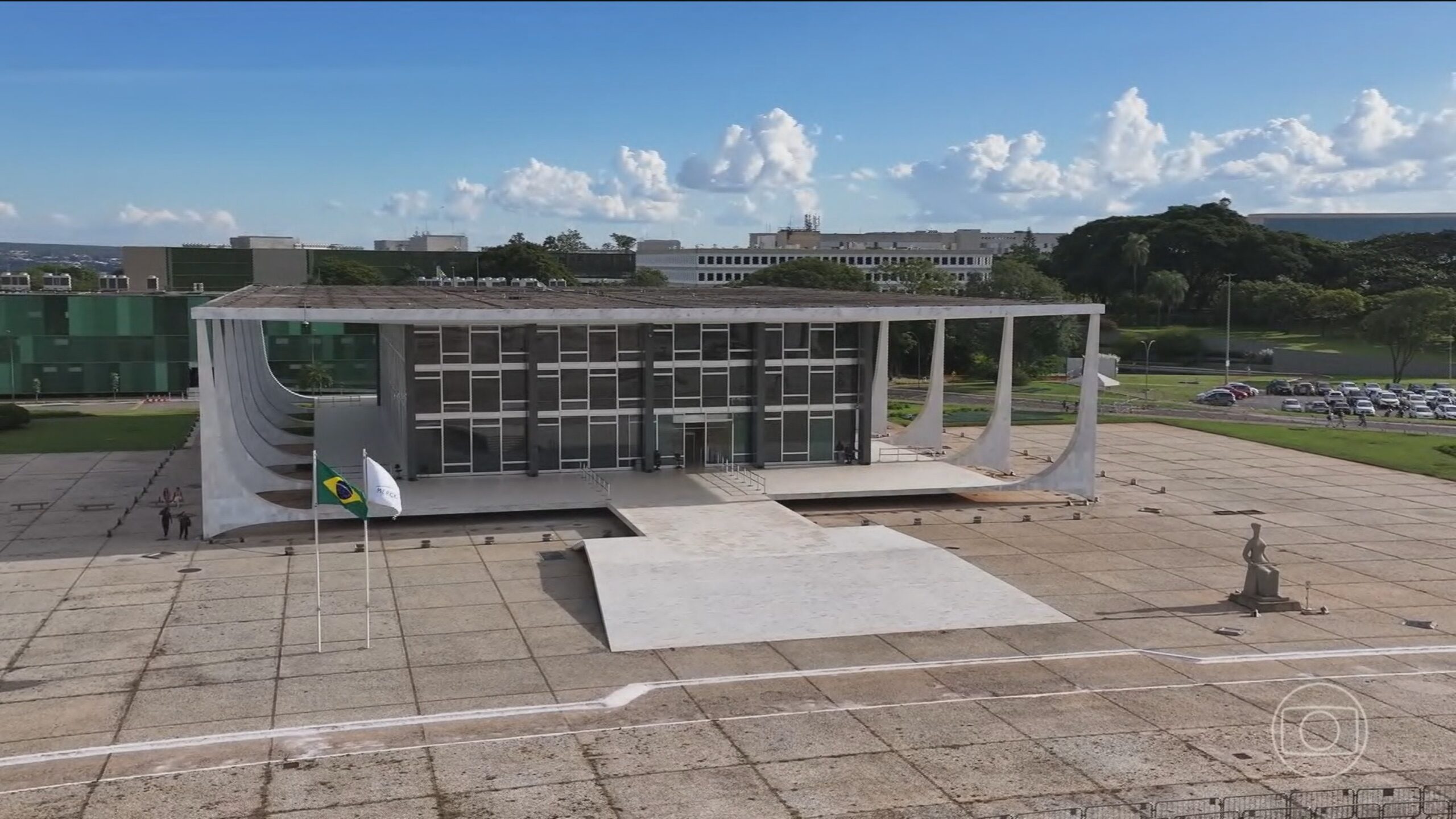 STF cancela tese que reconhecia direito à ‘revisão da vida toda’ do INSS