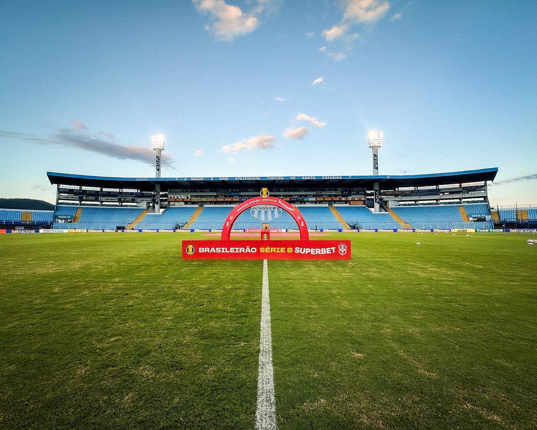 Avaí x Athletic: onde assistir ao vivo, horário e escalações