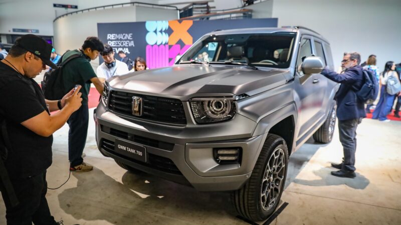Salão do Automóvel 2025: GWM traz luxuosos ao Brasil com Tank 700 e Wey G9; veja detalhes