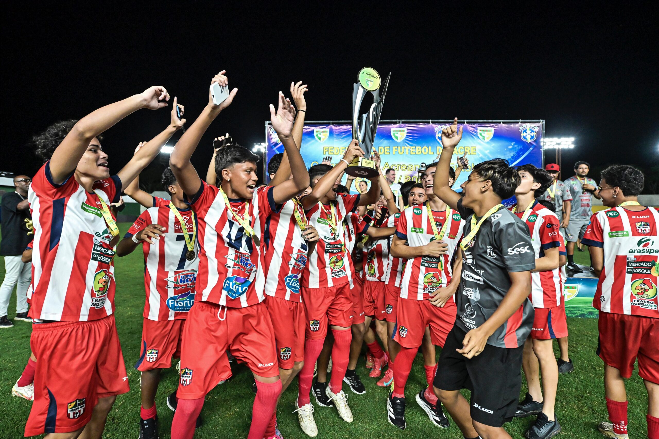 Tricampeão imbatível, Santa Cruz-AC domina números e premiação do Campeonato Acreano Sub-15